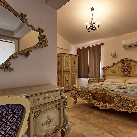 Dalya Life Гёчек